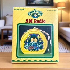 Vintage 1983 NEW Cabbage Patch Kids AM Radio w/Strap CPK Realistic Radio Shack